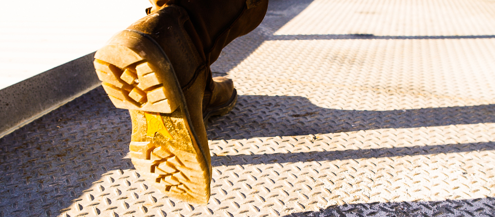 Kuraray America Steel Toed Boots