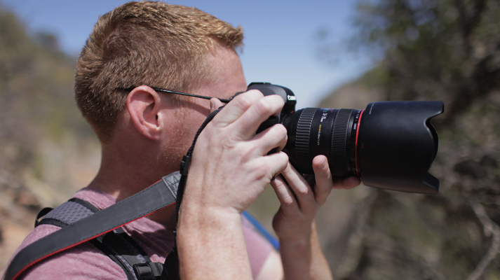 Matt Photographing