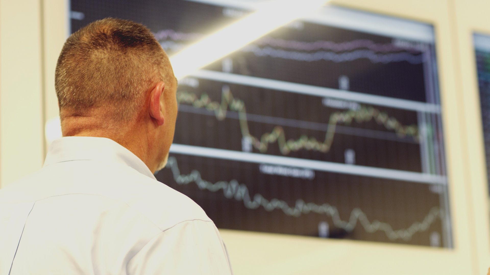 <span id="hs_cos_wrapper_name" class="hs_cos_wrapper hs_cos_wrapper_meta_field hs_cos_wrapper_type_text" style="" data-hs-cos-general-type="meta_field" data-hs-cos-type="text" >5 Things to Look for When Evaluating Video Products</span>